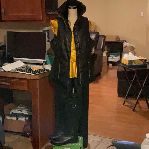 CI SONO OUTERWEAR Faux Fur Faux Leather Black Vest in Size 1X, NWT - Picture 3 of 15